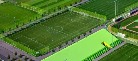 إنشاء ملاعب رياضية