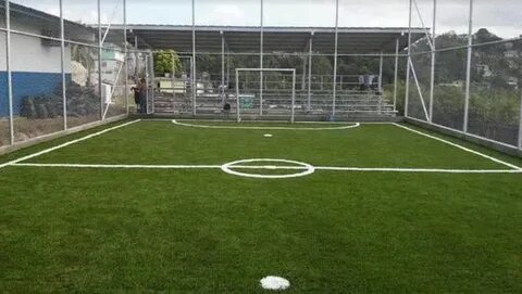 إنشاء الملاعب