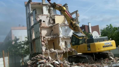 هدم مباني بالرياض