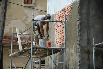 ترميم المنازل